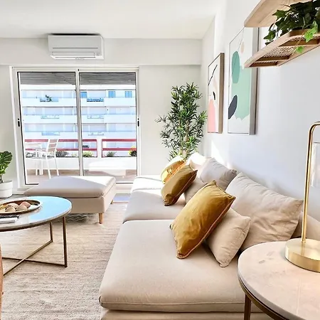 Out 20 Levante * Βιλαμούρα