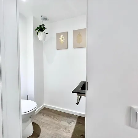 Out 20 Levante * Виламура